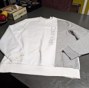 Calvin Klein Men's Two-Tone Crewneck Sweater Size Medium
